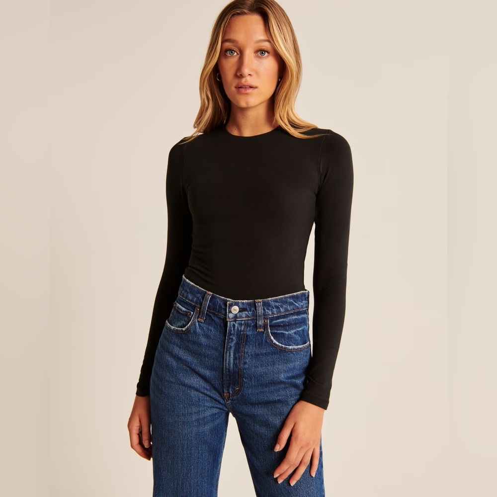 A&F Ribbed Crewneck Long-Sleeve Bodysuit Black